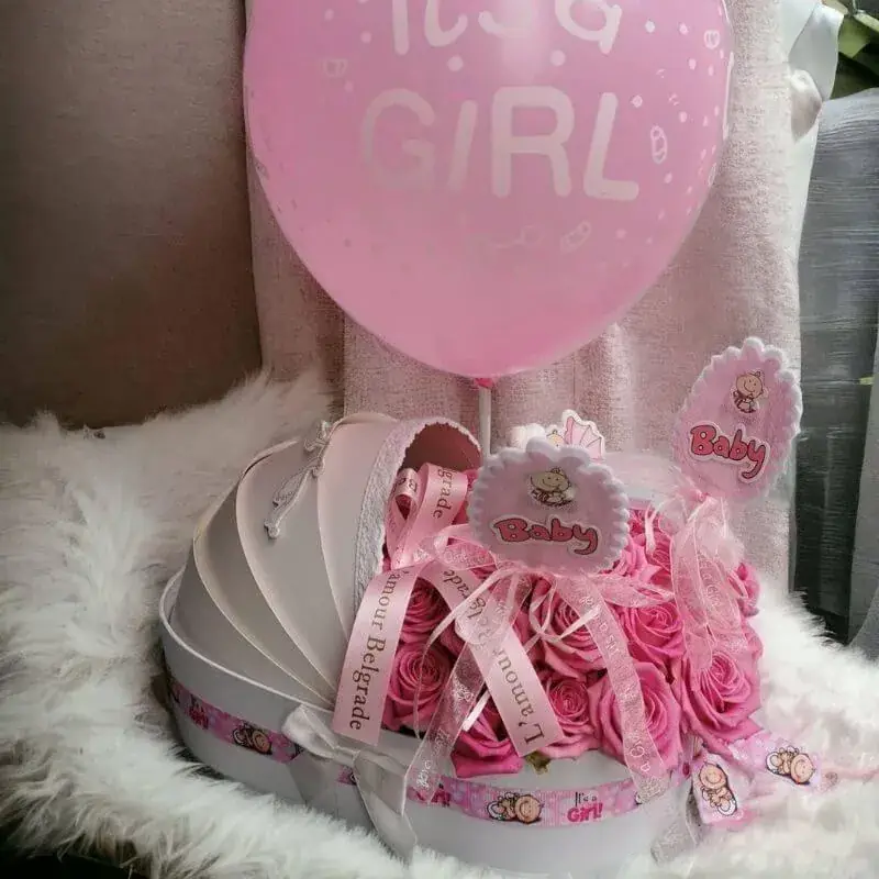 Baby shower aranžmani i kolevke