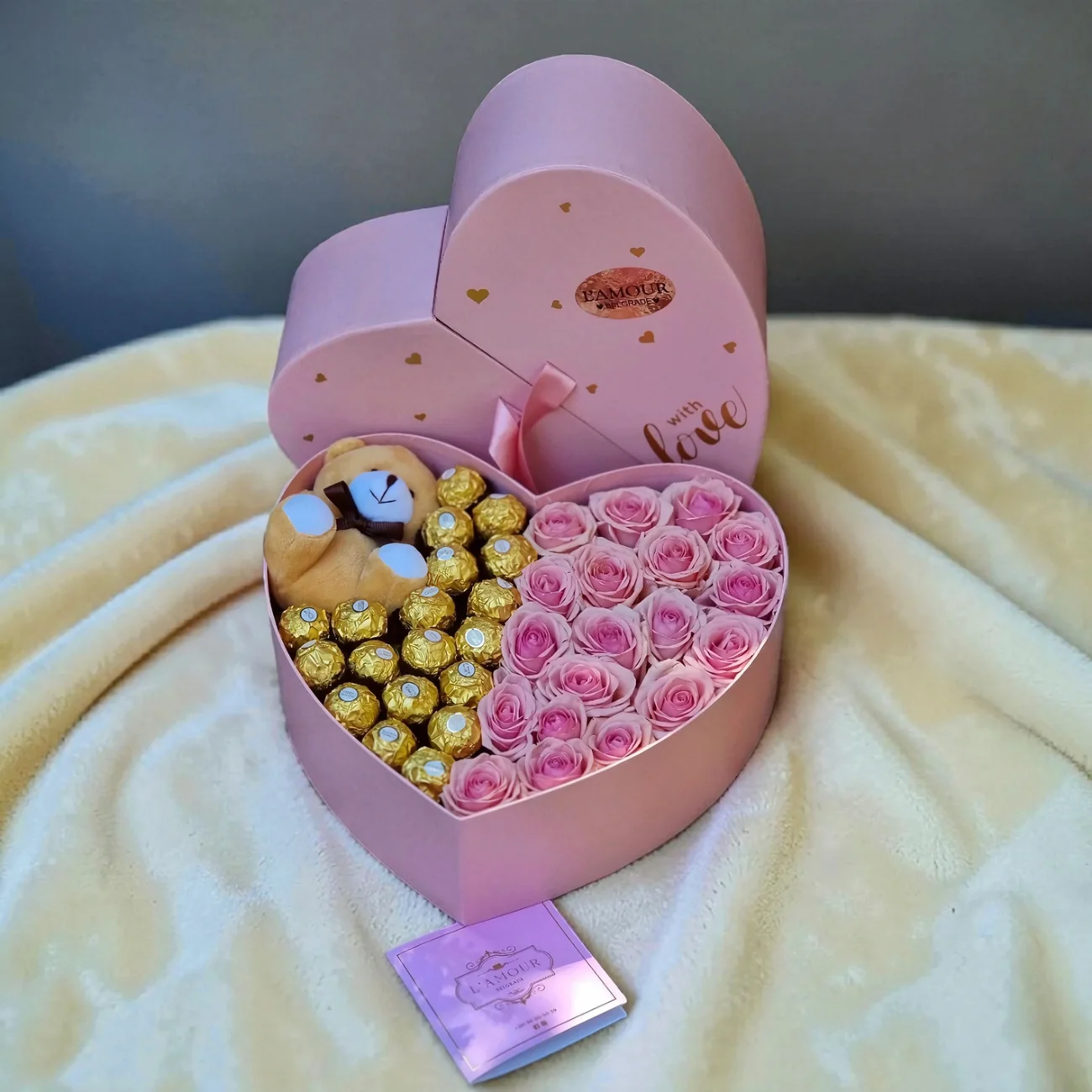 Roze srce u srcu